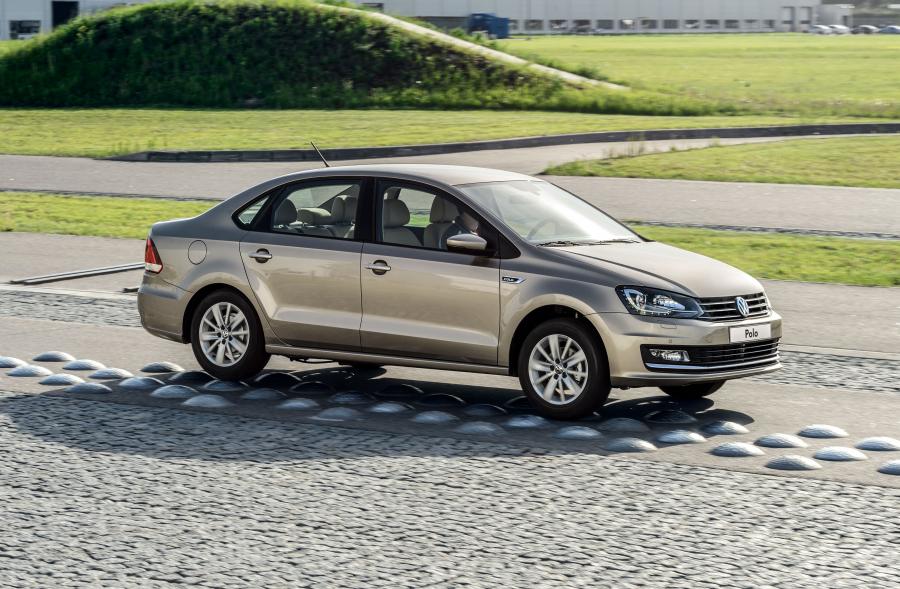  Volkswagen Polo Sedan 2015 года  (фото 23 из 30)